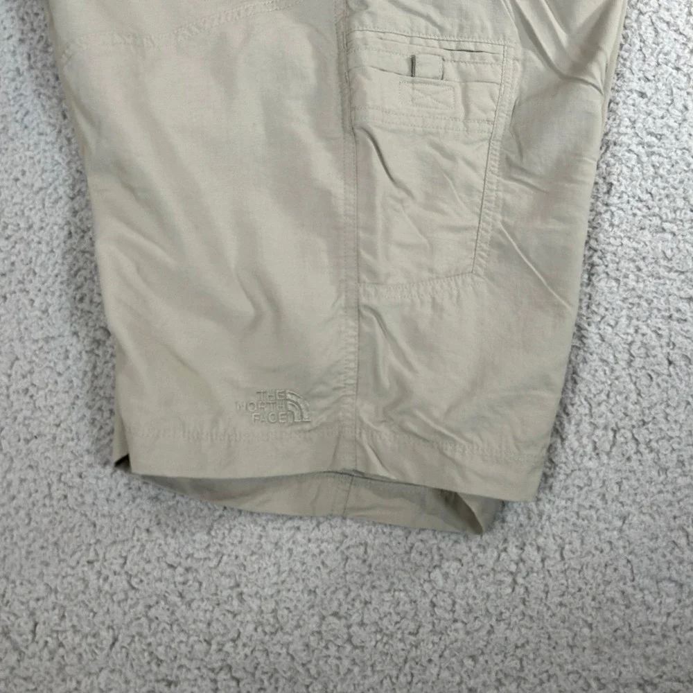 The North Face‎ Mens Khaki Nylon Hiking Cargo Shorts Size 38 Zip Pockets